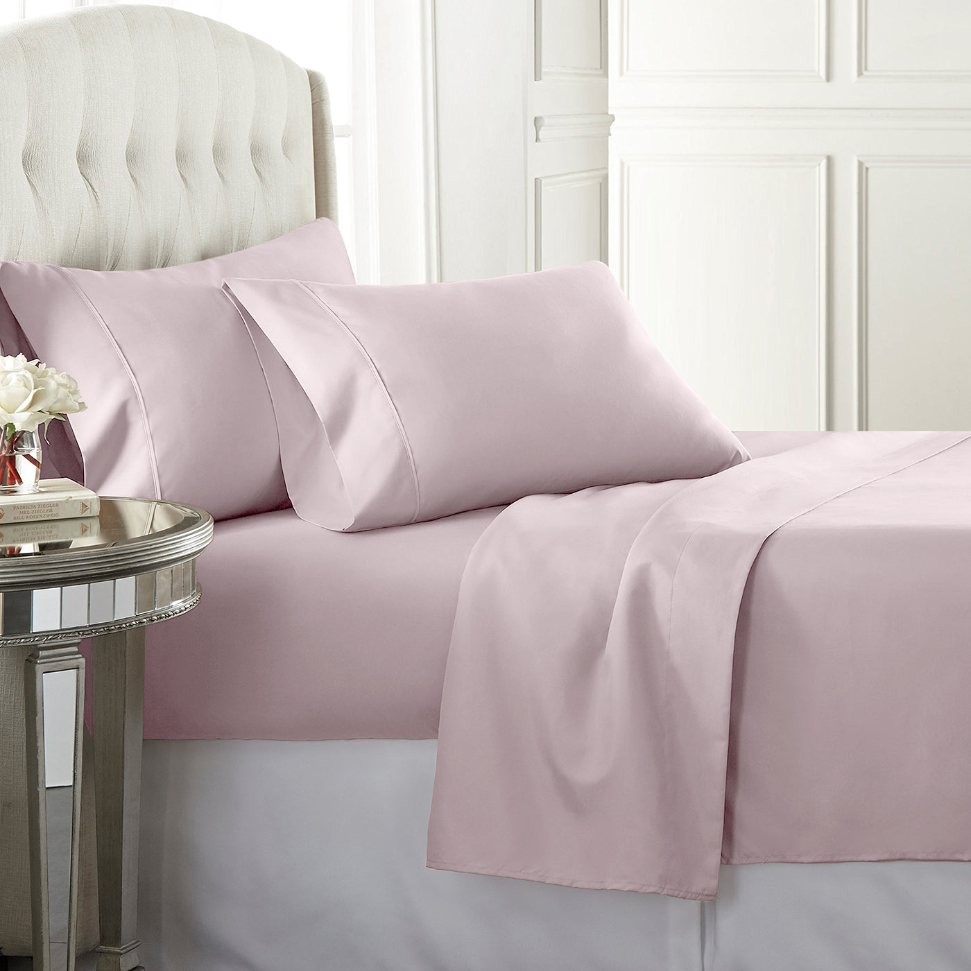 Lavender high-quality sateen sheet set with a 300 thread count, offering a rich, luxurious feel and durability.